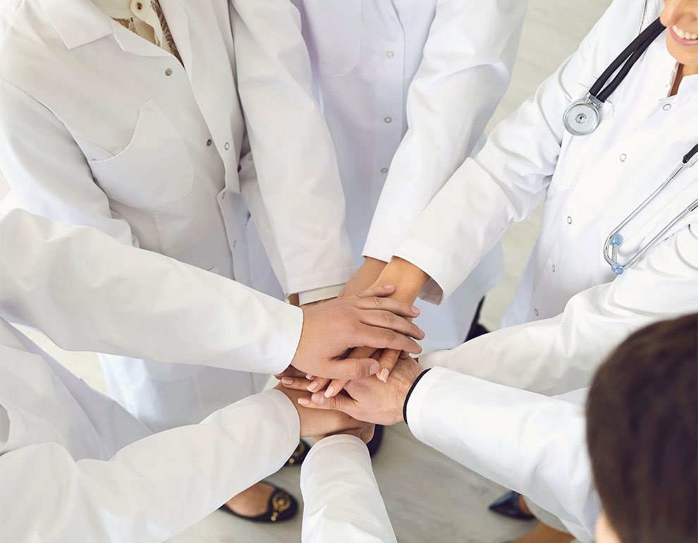 Healthcare & Pharmaceuticals